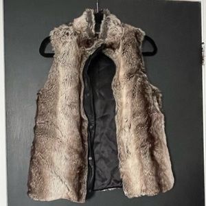 Forever 21 Faux Fur Vest - Size Small.
